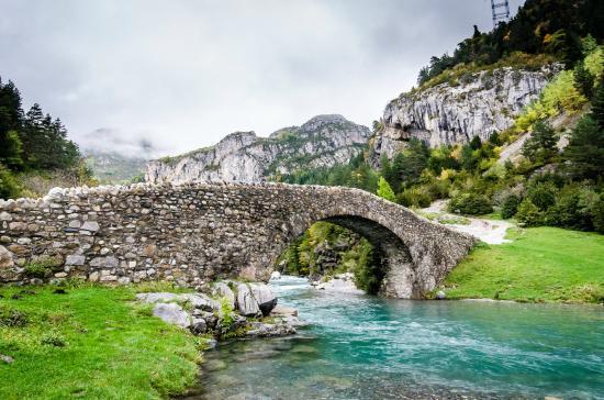 El Chate Sarvisé Exteriér fotografie